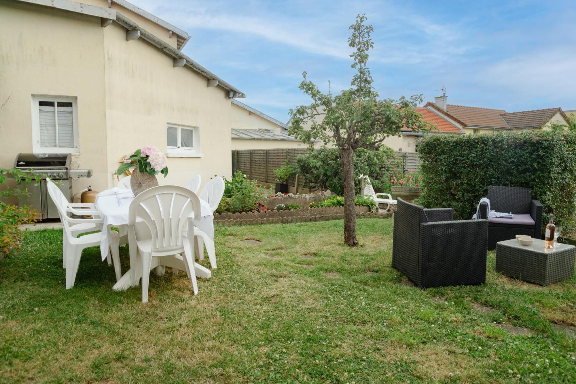 5 Min Chateau Charmante Maison Et Son Jardin Prive Βερσαλλίες Εξωτερικό φωτογραφία